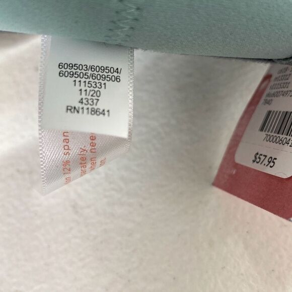 NEW Cacique Bra Womens size 42DD - Picture 8 of 8